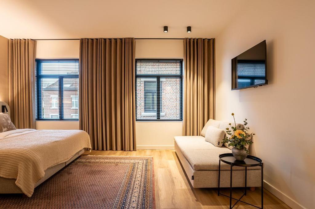 Boutique Hotel Annamaes, Maastricht-Hoge Kempen Ланакен Екстериор снимка