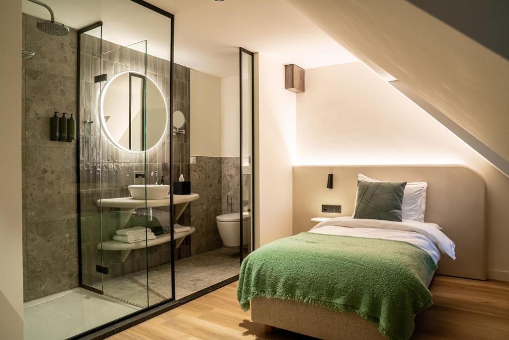 Boutique Hotel Annamaes, Maastricht-Hoge Kempen Ланакен Екстериор снимка